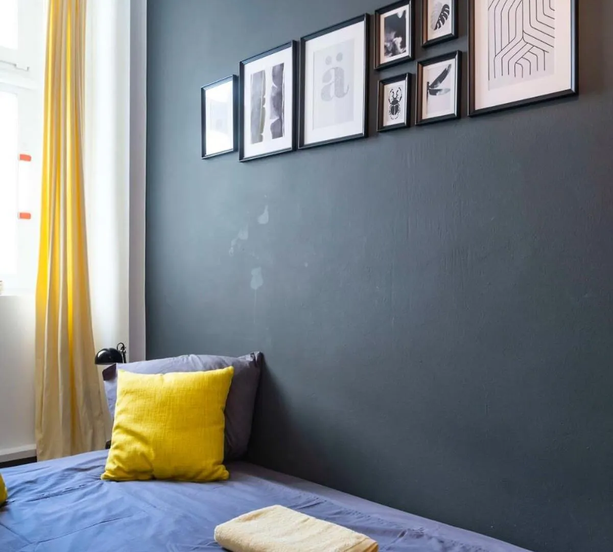 2 Bedroom In Great Location In Kreuzberg Berlin